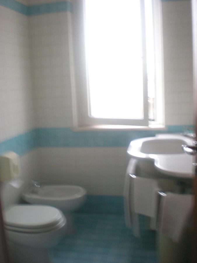 Hotel Roma ブッソレンゴ 部屋 写真